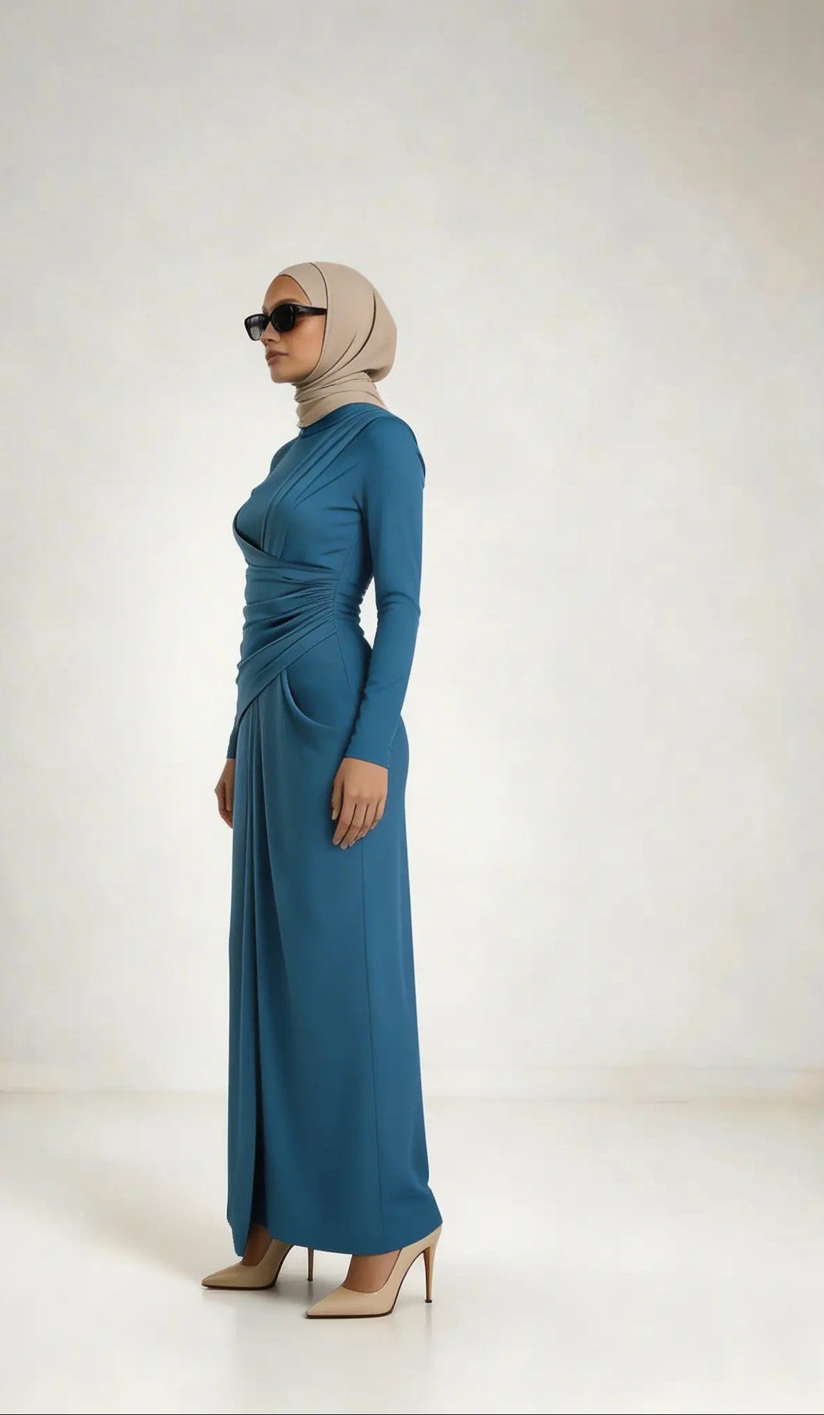 CELINE DRESS side-view 1